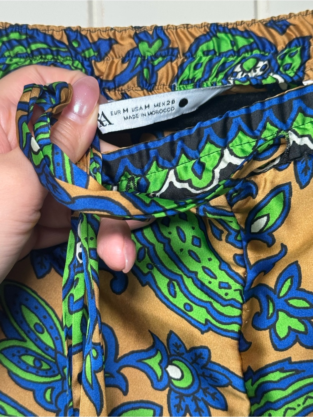Zara Green and Gold Paisley Wide-Leg Satin Pants - Picture 5 of 8